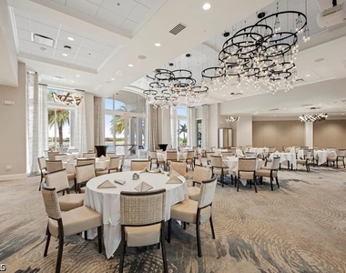 10135 Colonial Country Club Boulevard - Photo Thumbnail 27