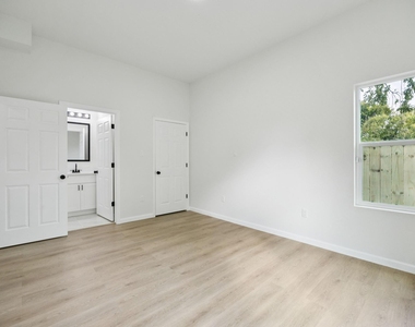 422 New Hampshire Street - Photo Thumbnail 22