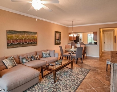 9727 Acqua Court - Photo Thumbnail 7