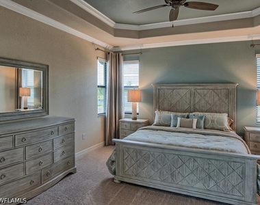 2850 Aviamar Circle - Photo Thumbnail 11