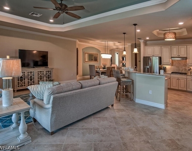 2850 Aviamar Circle - Photo Thumbnail 6
