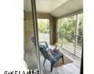 3120 Seasons Way - Photo Thumbnail 15