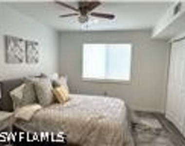 3120 Seasons Way - Photo Thumbnail 12