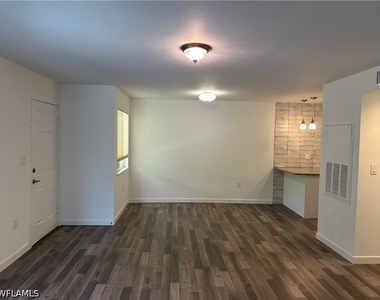 3120 Seasons Way - Photo Thumbnail 27