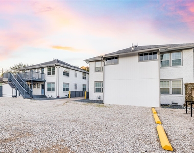 605 Bomar Street - Photo Thumbnail 23