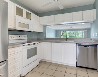 4556 Andover Way - Photo Thumbnail 7