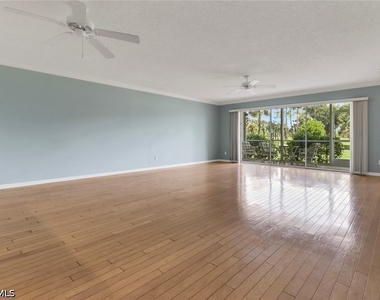 4556 Andover Way - Photo Thumbnail 13
