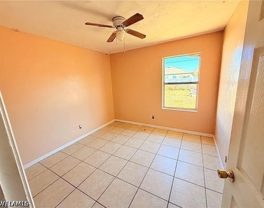 419 Ne 16th Place - Photo Thumbnail 17