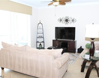 10349 Heritage Bay Boulevard - Photo Thumbnail 5