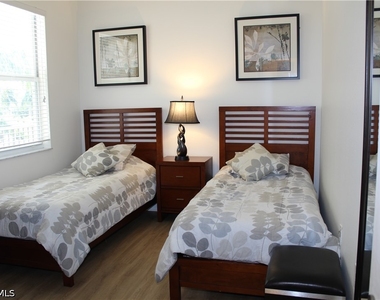 10345 Heritage Bay Boulevard - Photo Thumbnail 10