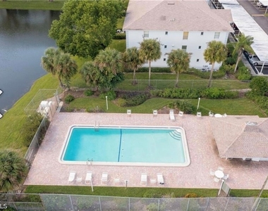 9640 Victoria Lane - Photo Thumbnail 10