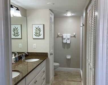 9640 Victoria Lane - Photo Thumbnail 2