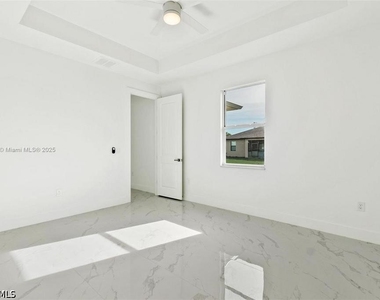 2516 Park Road - Photo Thumbnail 8