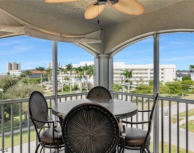1020 Swallow Avenue - Photo Thumbnail 33