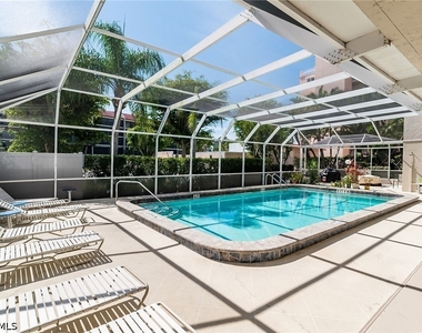 1020 Swallow Avenue - Photo Thumbnail 35