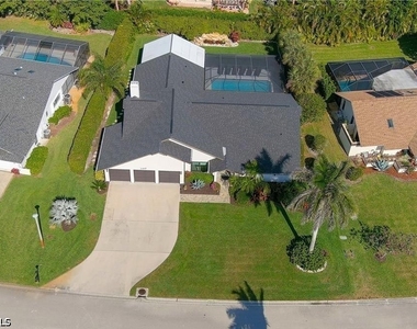 2307 Queens Way - Photo Thumbnail 36
