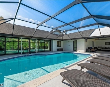 2307 Queens Way - Photo Thumbnail 31