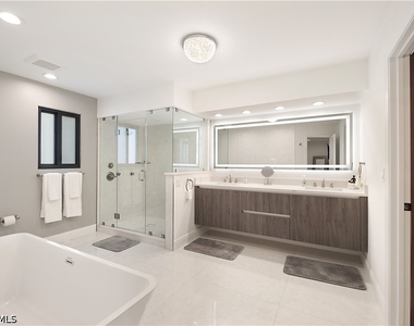 2307 Queens Way - Photo Thumbnail 8