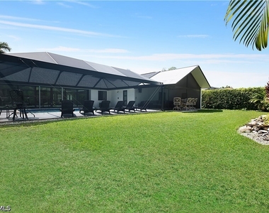 2307 Queens Way - Photo Thumbnail 29