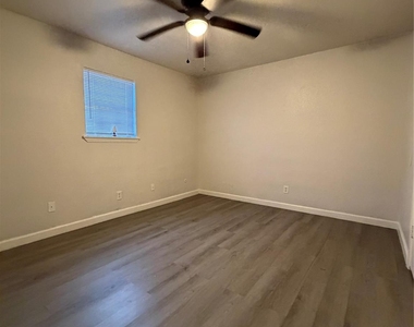1614 Vauthier Street - Photo Thumbnail 7