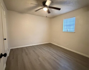 1614 Vauthier Street - Photo Thumbnail 9
