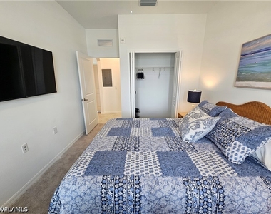 5835 Double Eagle Circle - Photo Thumbnail 11