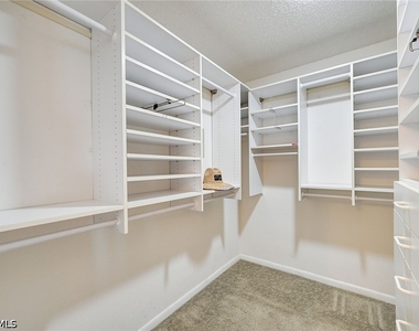 4530 Gulf Shore Boulevard N - Photo Thumbnail 26