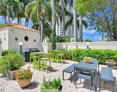 4530 Gulf Shore Boulevard N - Photo Thumbnail 47