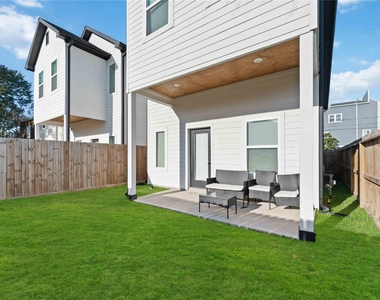 3034 Gray Street - Photo Thumbnail 22