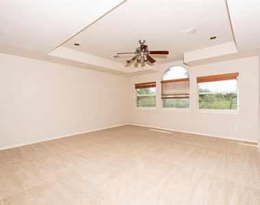 24319 Bay Hill Boulevard - Photo Thumbnail 18