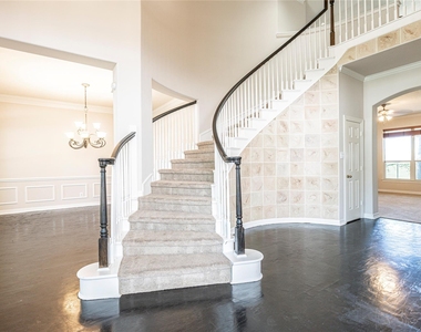 24319 Bay Hill Boulevard - Photo Thumbnail 12