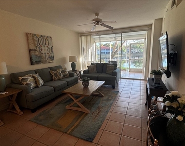 7518 Silver Trumpet Lane - Photo Thumbnail 3