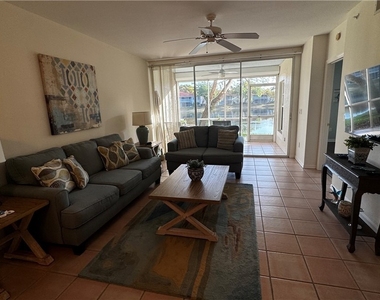 7518 Silver Trumpet Lane - Photo Thumbnail 4
