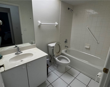 7518 Silver Trumpet Lane - Photo Thumbnail 16
