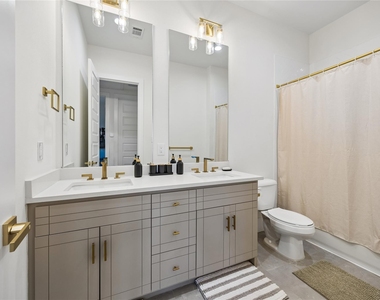 3107 Webster Street - Photo Thumbnail 5
