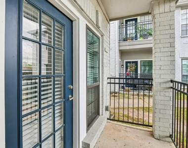 4211 Clay Hill Drive - Photo Thumbnail 9