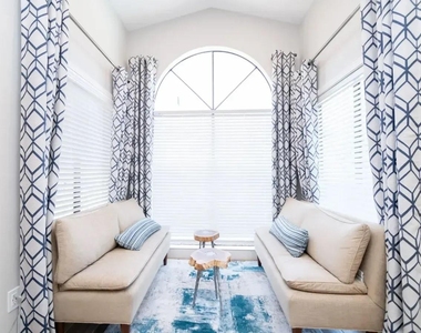 4211 Clay Hill Drive - Photo Thumbnail 17