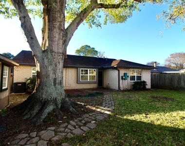 16731 Rippling Mill Drive - Photo Thumbnail 13