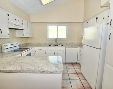 16731 Rippling Mill Drive - Photo Thumbnail 9