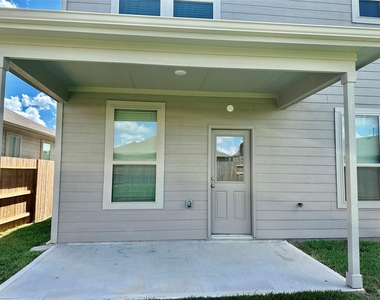 16530 Pine Arrow Drive - Photo Thumbnail 31