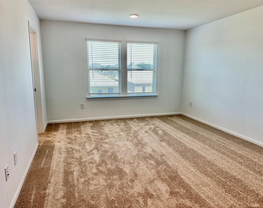 16530 Pine Arrow Drive - Photo Thumbnail 19