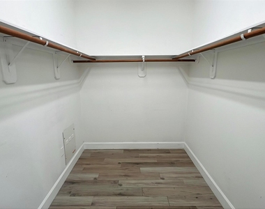 15822 Lost Anchor Way Lane - Photo Thumbnail 14