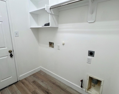 15822 Lost Anchor Way Lane - Photo Thumbnail 16