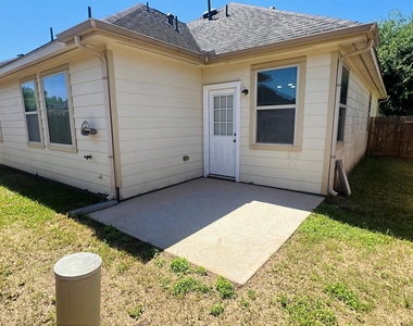 15822 Lost Anchor Way Lane - Photo Thumbnail 17