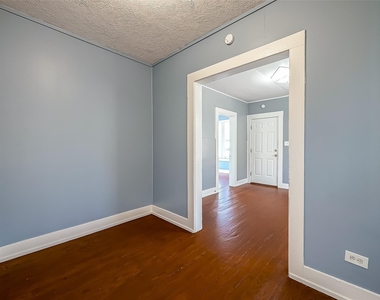 2611 Tierwester Street - Photo Thumbnail 5
