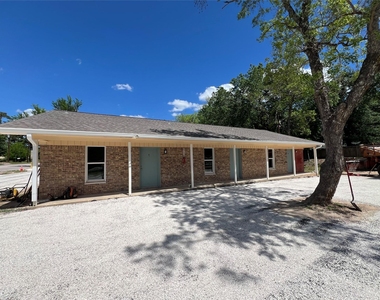 1231 Sycamore Avenue - Photo Thumbnail 1