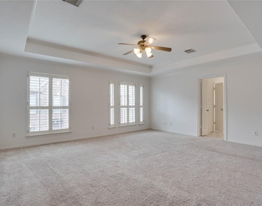 3015 W Park At Fairdale - Photo Thumbnail 8