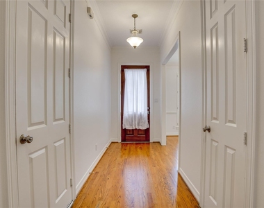 3015 W Park At Fairdale - Photo Thumbnail 7