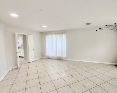 14335 Berrington Drive - Photo Thumbnail 23
