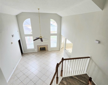 14335 Berrington Drive - Photo Thumbnail 20